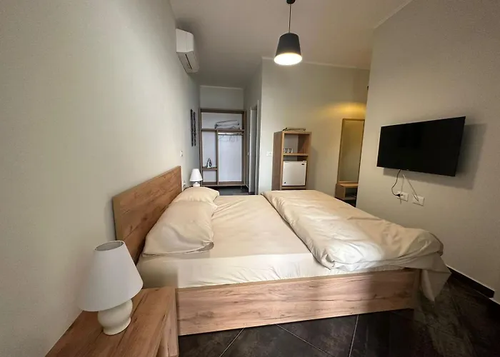 Comfort * Τίρανα